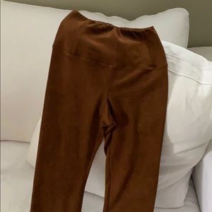 Wilfred free Aritzia suede leggings